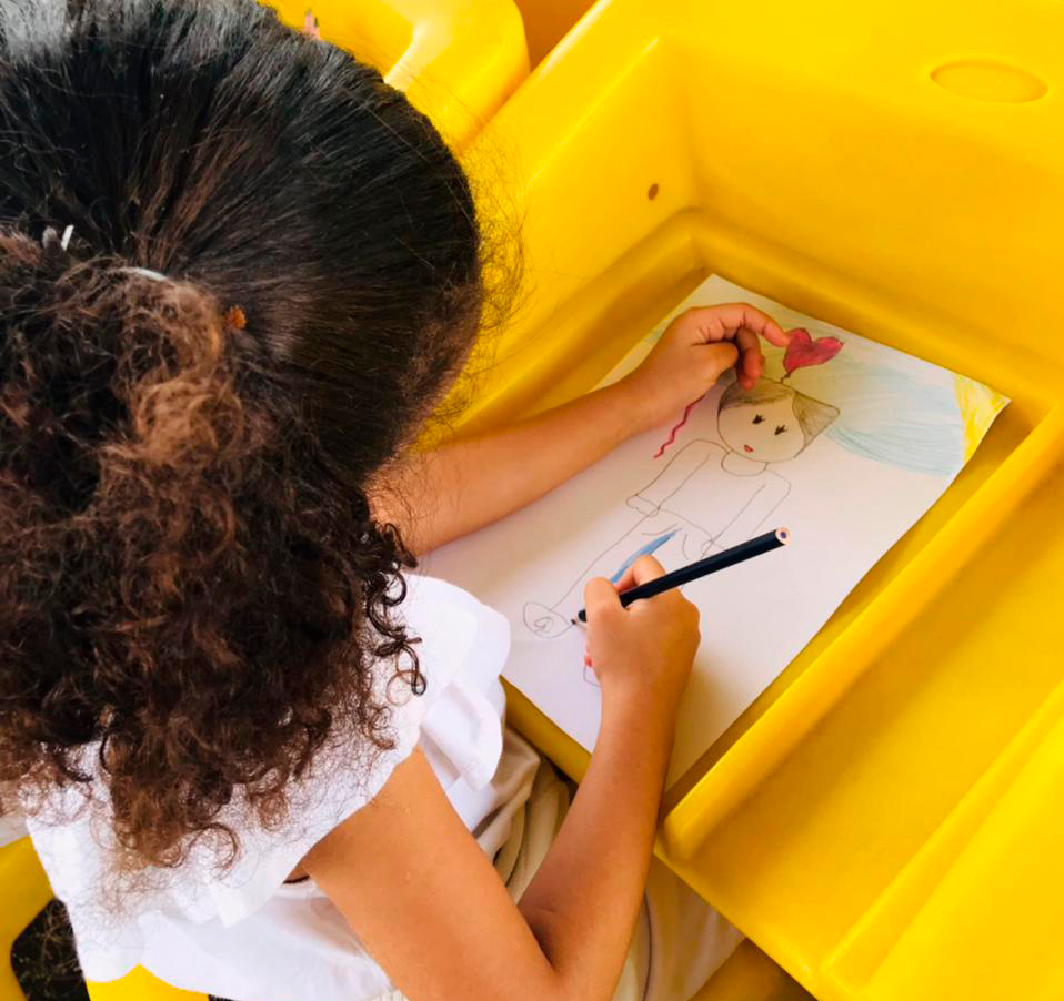 Seis crianças são vencedoras do II Concurso Desenhando o Amor