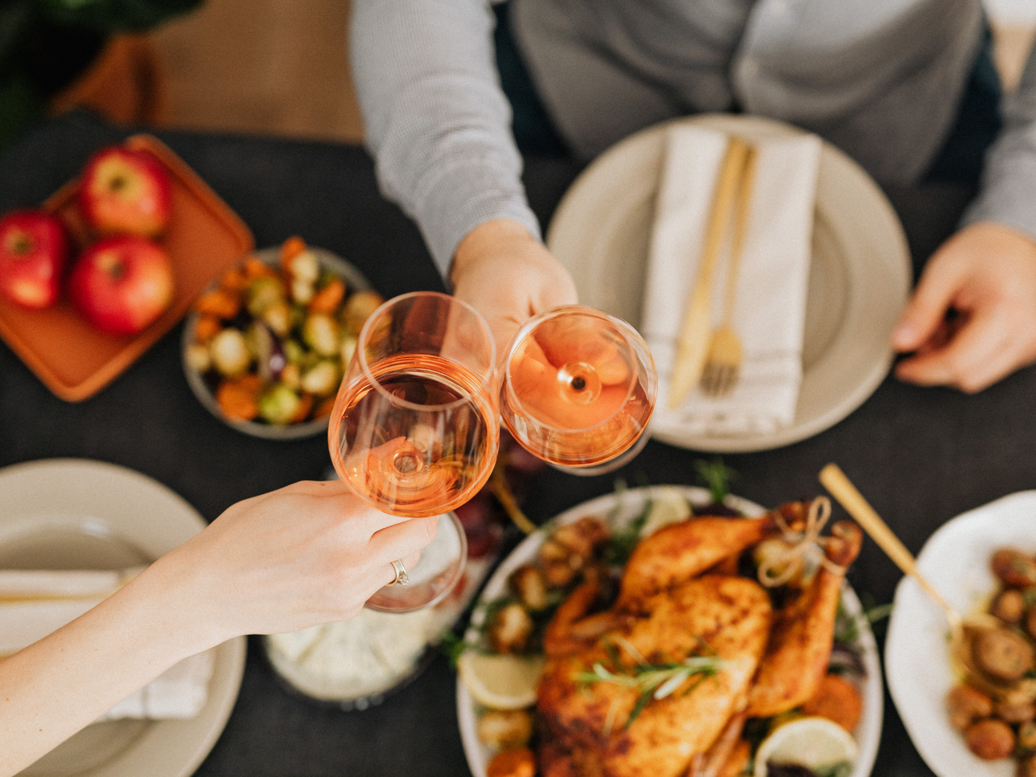 Festas de fim de ano pedem atenção especial de quem tem diabetes e hipertensão