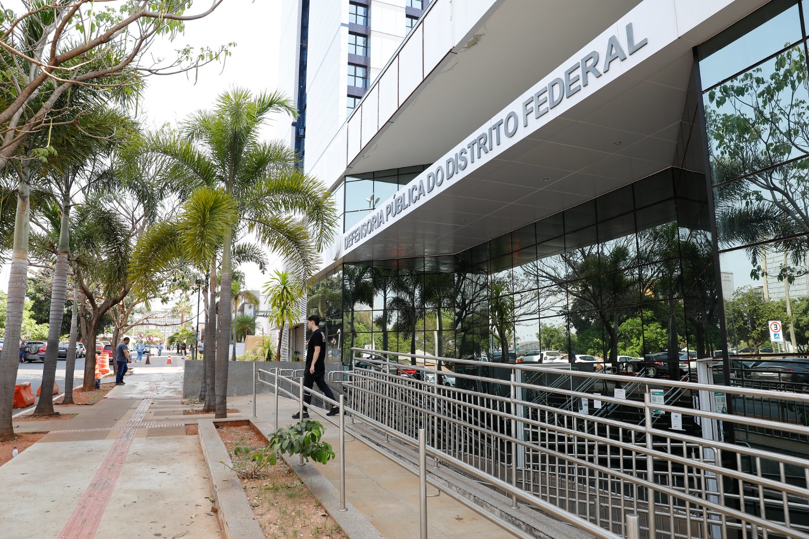 Série inédita é lançada com explicações sobre as dúvidas mais comuns da população em atendimentos na DPDF