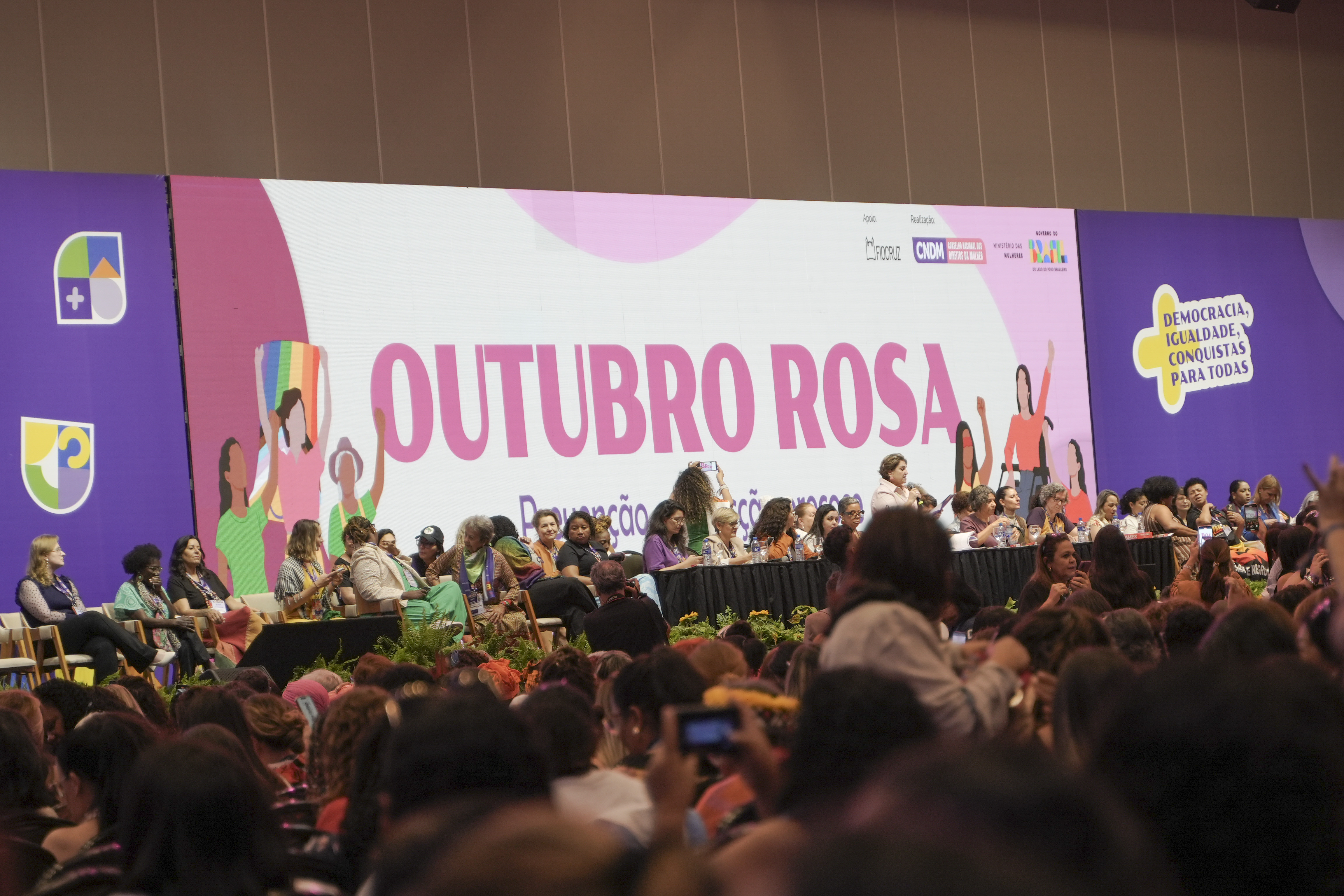 Em conferência nacional, GDF participa de discussão sobre direitos e igualdade de gênero