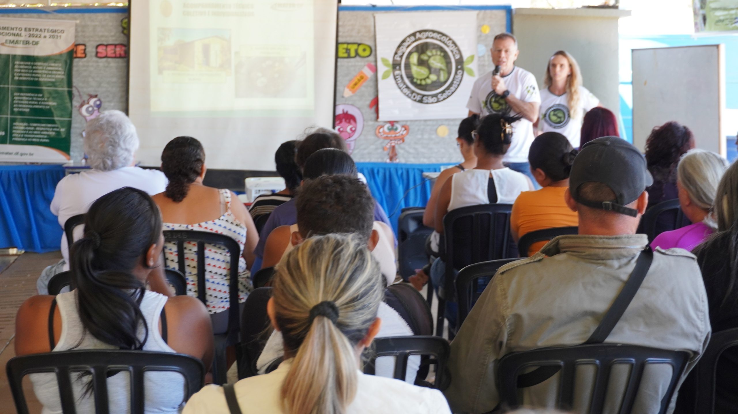 Oficinas capacitam produtores rurais em São Sebastião até sábado (24)