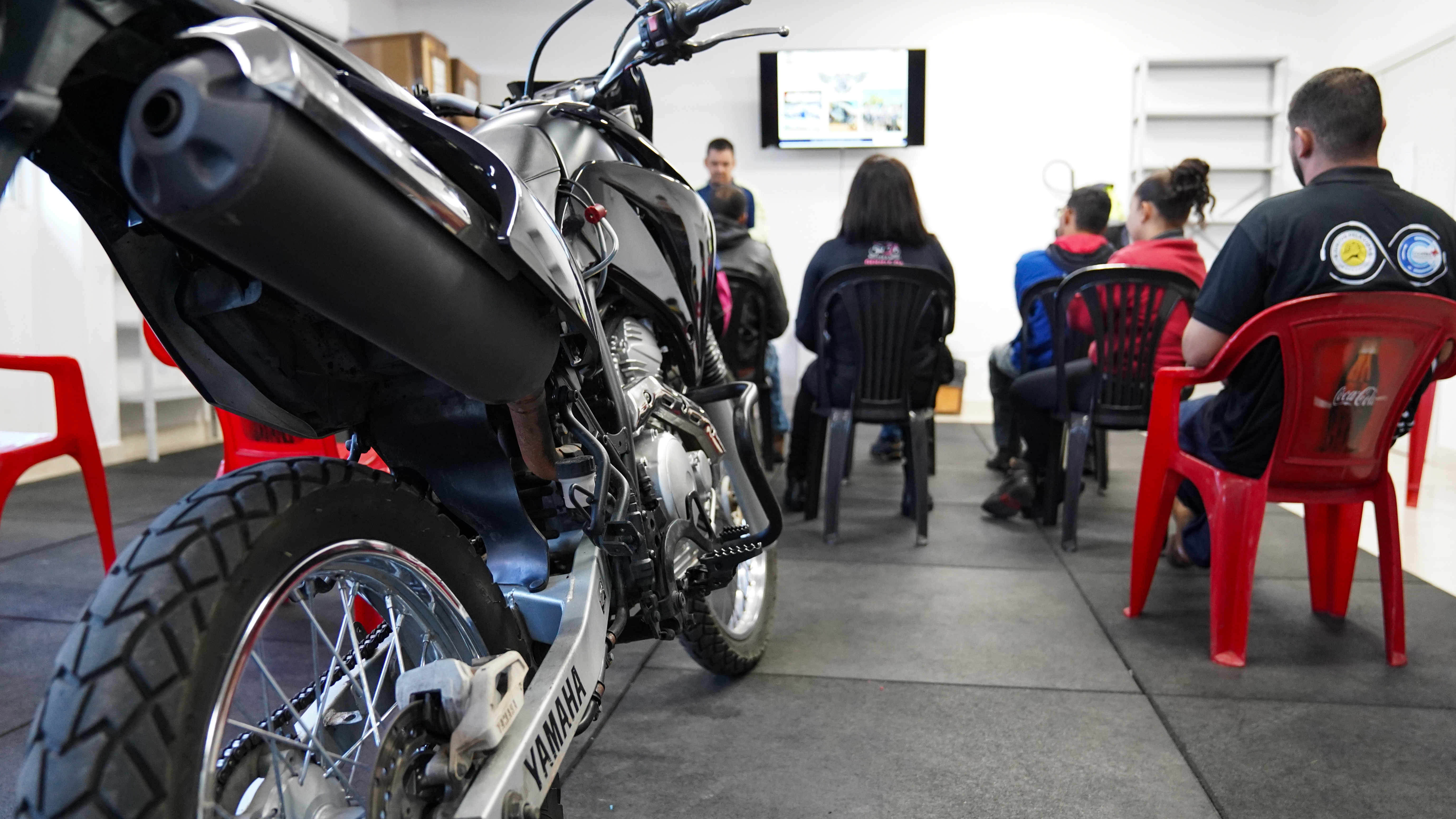 Maio Amarelo: Motociclistas de aplicativo são capacitados para reforçar segurança no trânsito