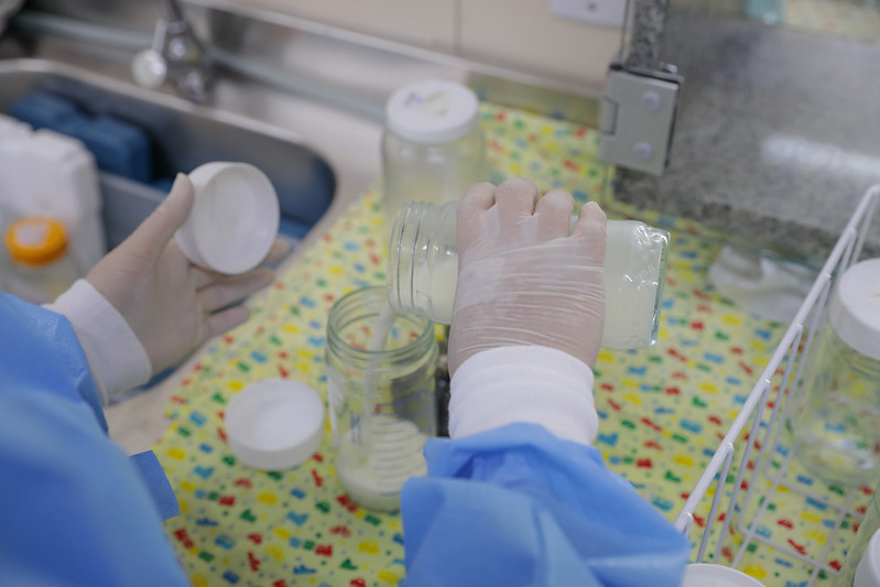 Com 100% de cobertura de leite materno em UTIs neonatais, DF quer ampliar serviço