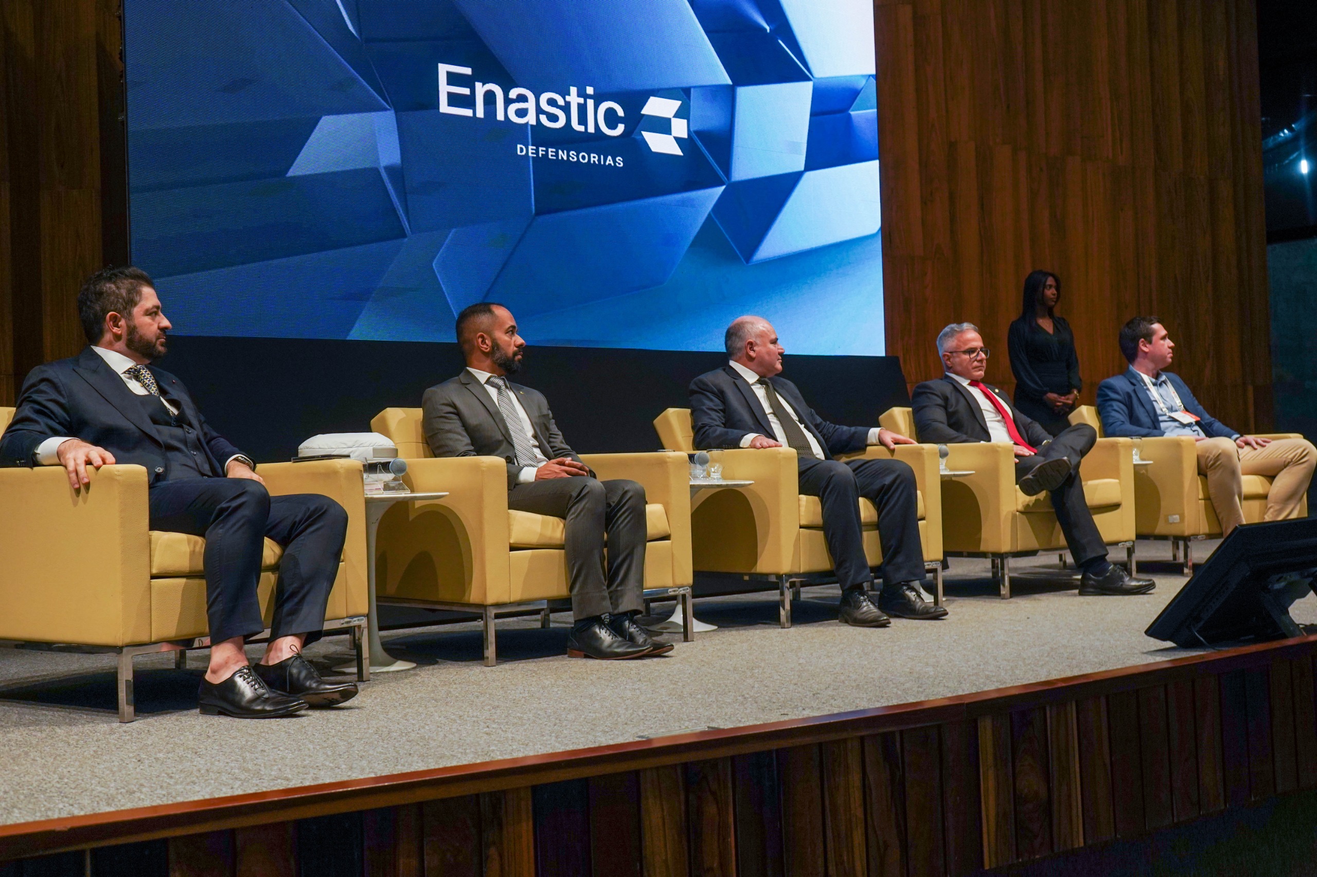 Defensorias públicas estaduais discutem no DF tecnologia e inovação