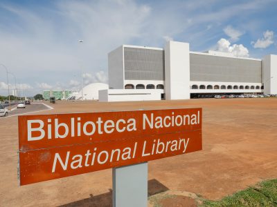 Biblioteca Nacional de Brasília comemora 16 anos com recorde de leitores e feira de troca de livros