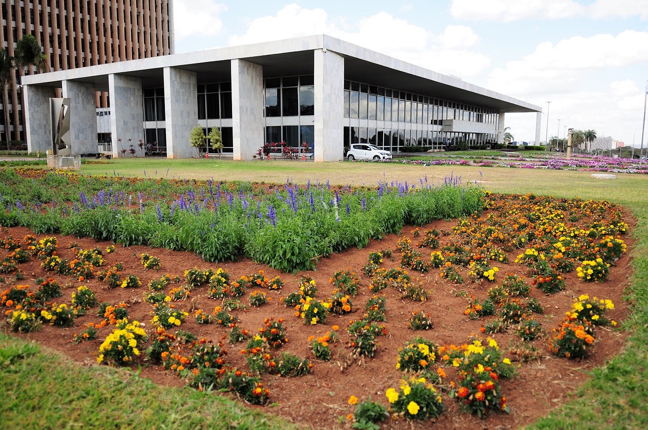 GDF define banca que realizará concurso para auditor de controle interno