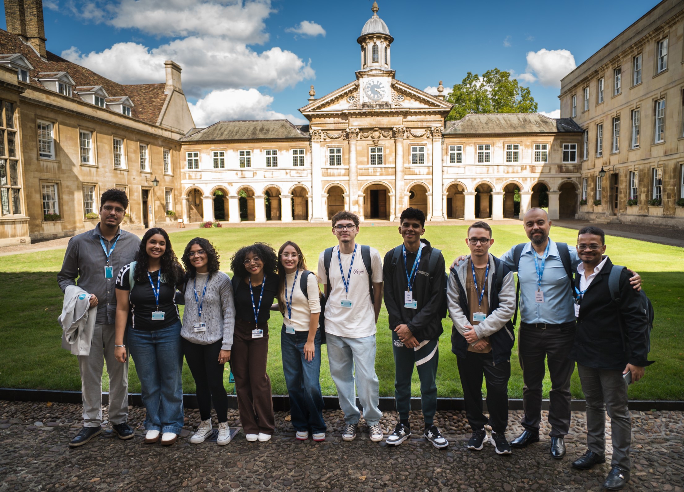Estudantes do Pontes para o Mundo iniciam aulas no Reino Unido