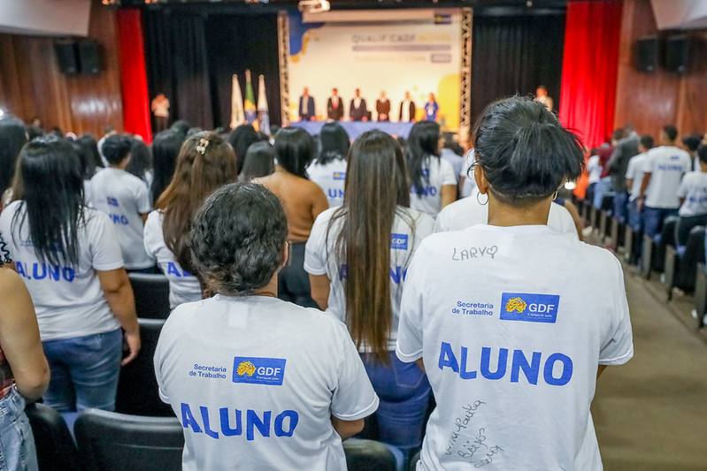 QualificaDF alcança a marca de mais de 20 mil pessoas capacitadas em 2024