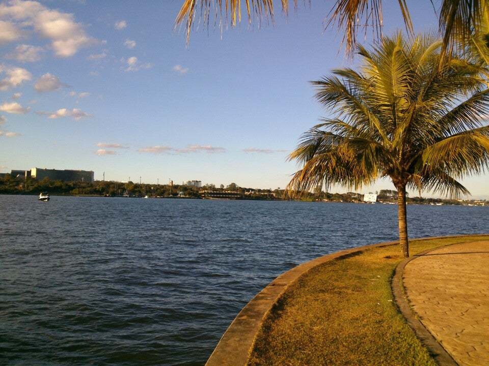 Órgãos ambientais debatem regras para pesca no Lago Paranoá