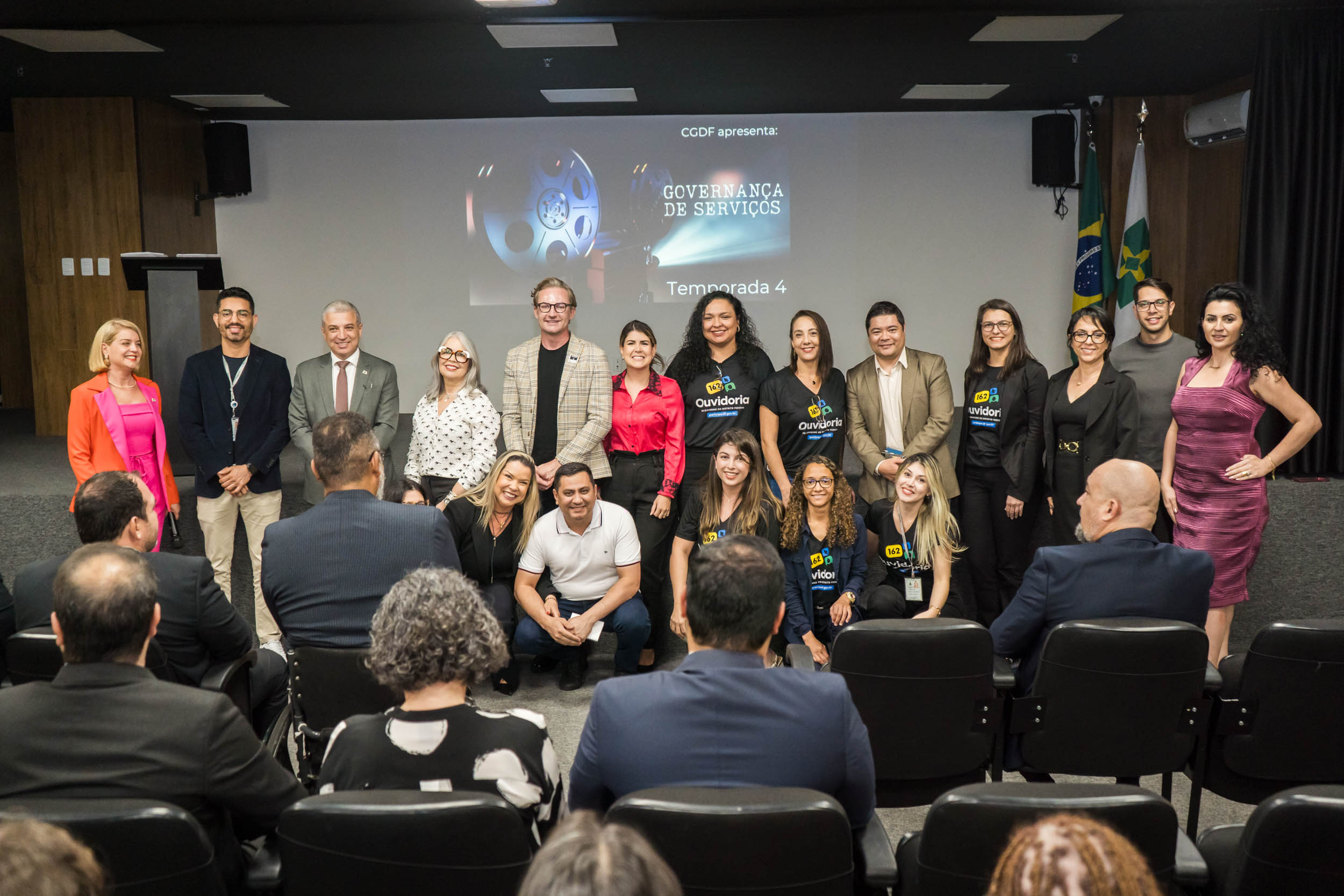 Servidores do GDF assistem a aula sobre governança de serviços