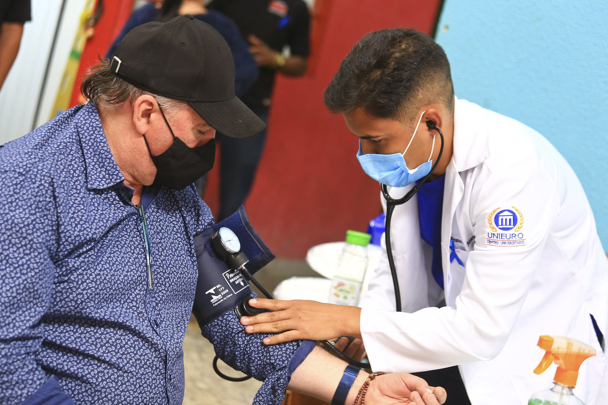 Novembro Azul: 175 unidades da rede pública do DF reforçam serviços