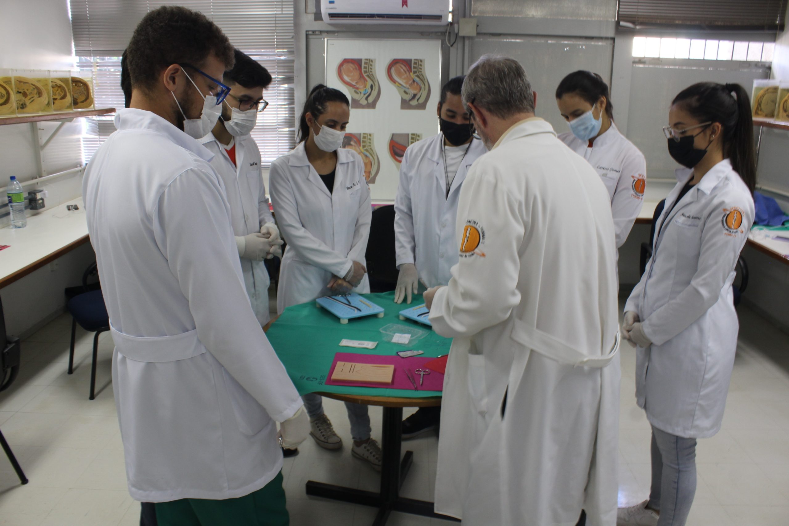 Abertas inscrições para vagas remanescentes de preceptoria em cursos da Escs