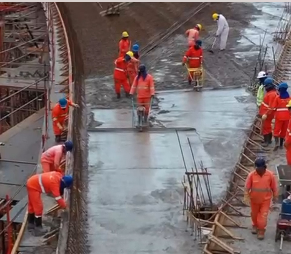 Concretagem do viaduto da Epig utiliza 450 m³ de concreto e prepara corredor BRT na via