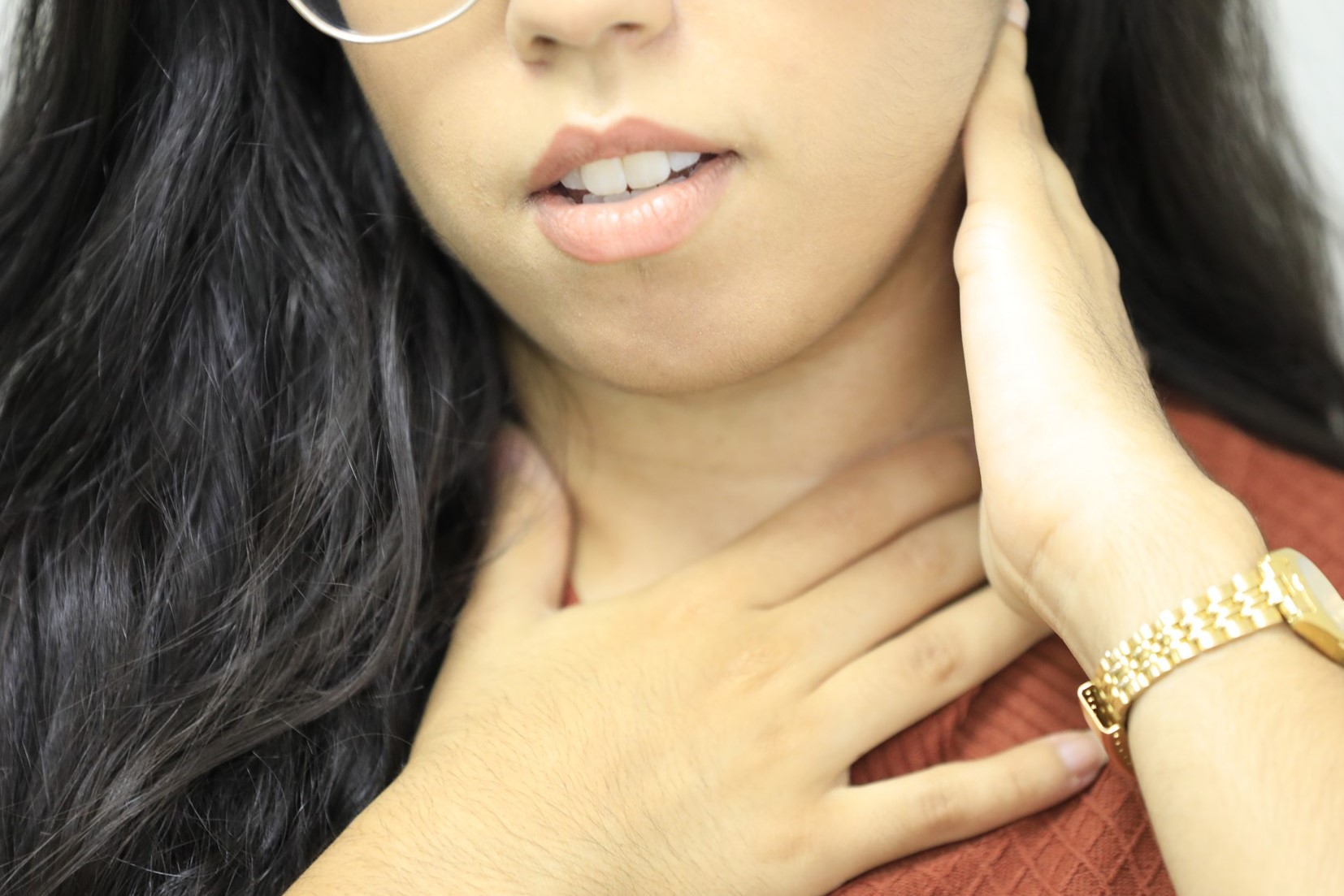 Dor ao engolir? Rede pública de saúde do DF oferece tratamento