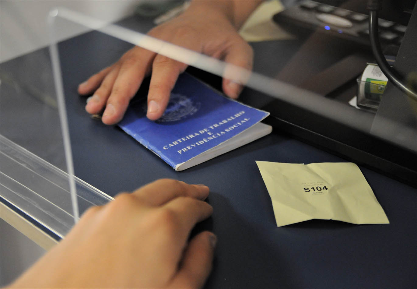 Agências do trabalhador iniciam a semana com 732 vagas