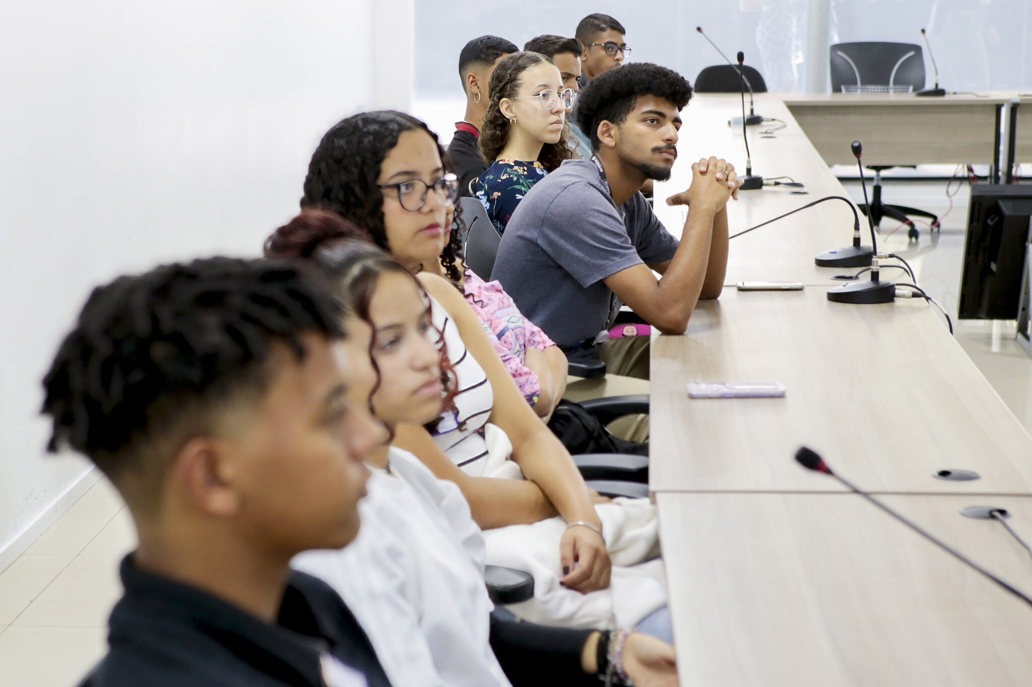 Suporte na recolocação profissional de jovens ganha destaque no DF