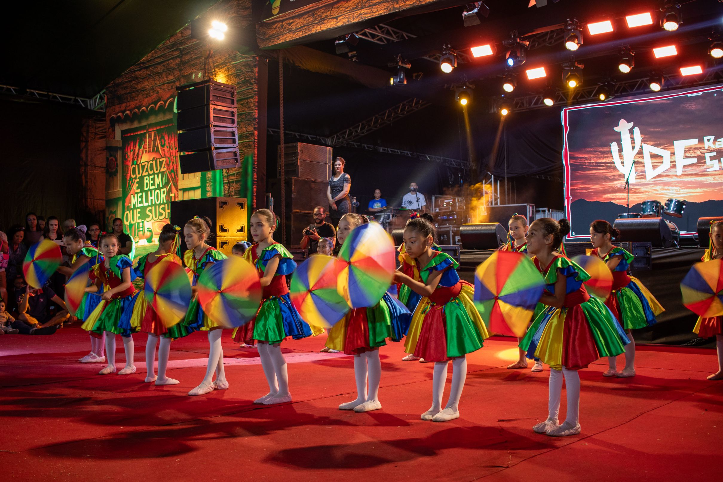 Raízes do Sertão atraiu mais de duas mil pessoas e fortaleceu economia criativa em Samambaia