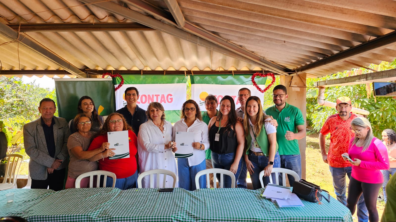 Assentamento Santarém, no Sol Nascente, é o primeiro a receber concessão de uso no DF