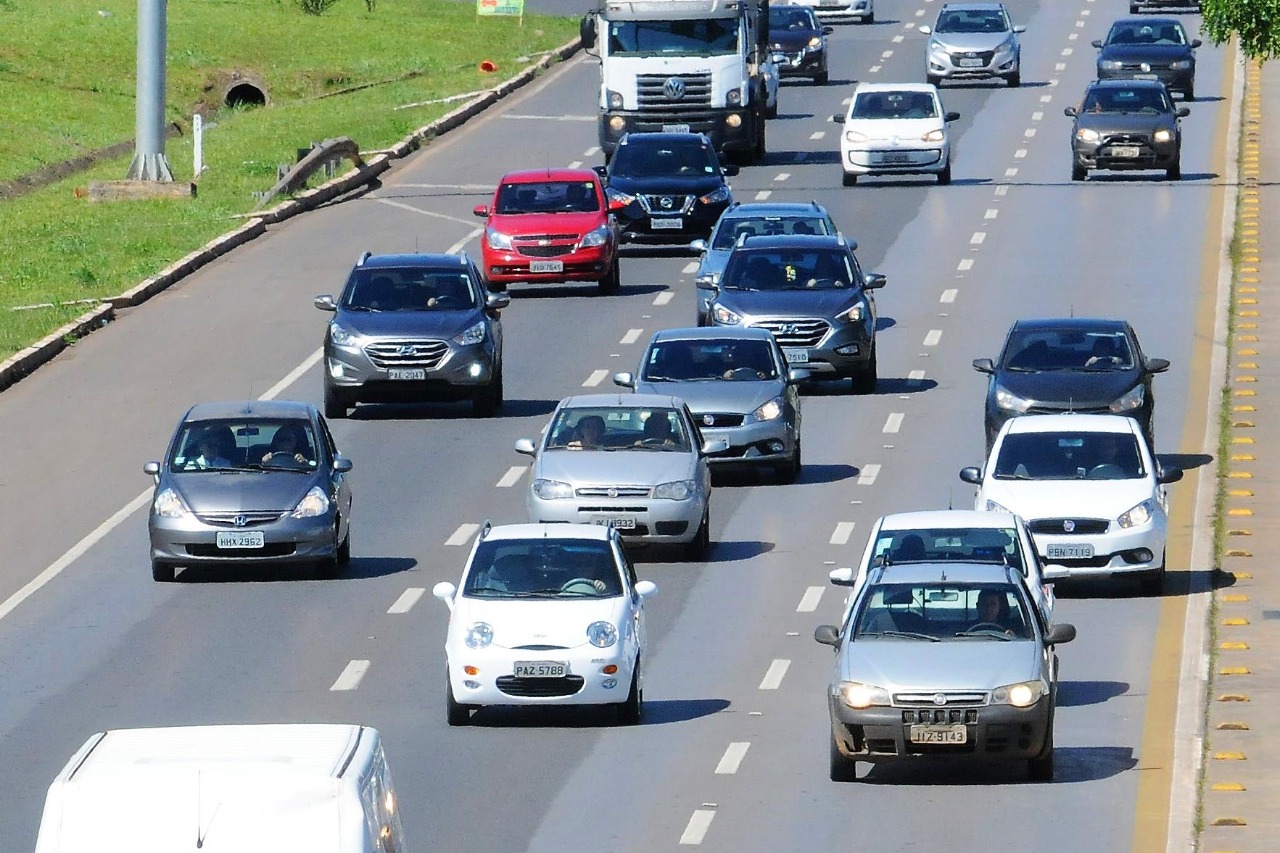 Veículos de transporte por aplicativos do DF terão selo eletrônico de identificação em QR Code