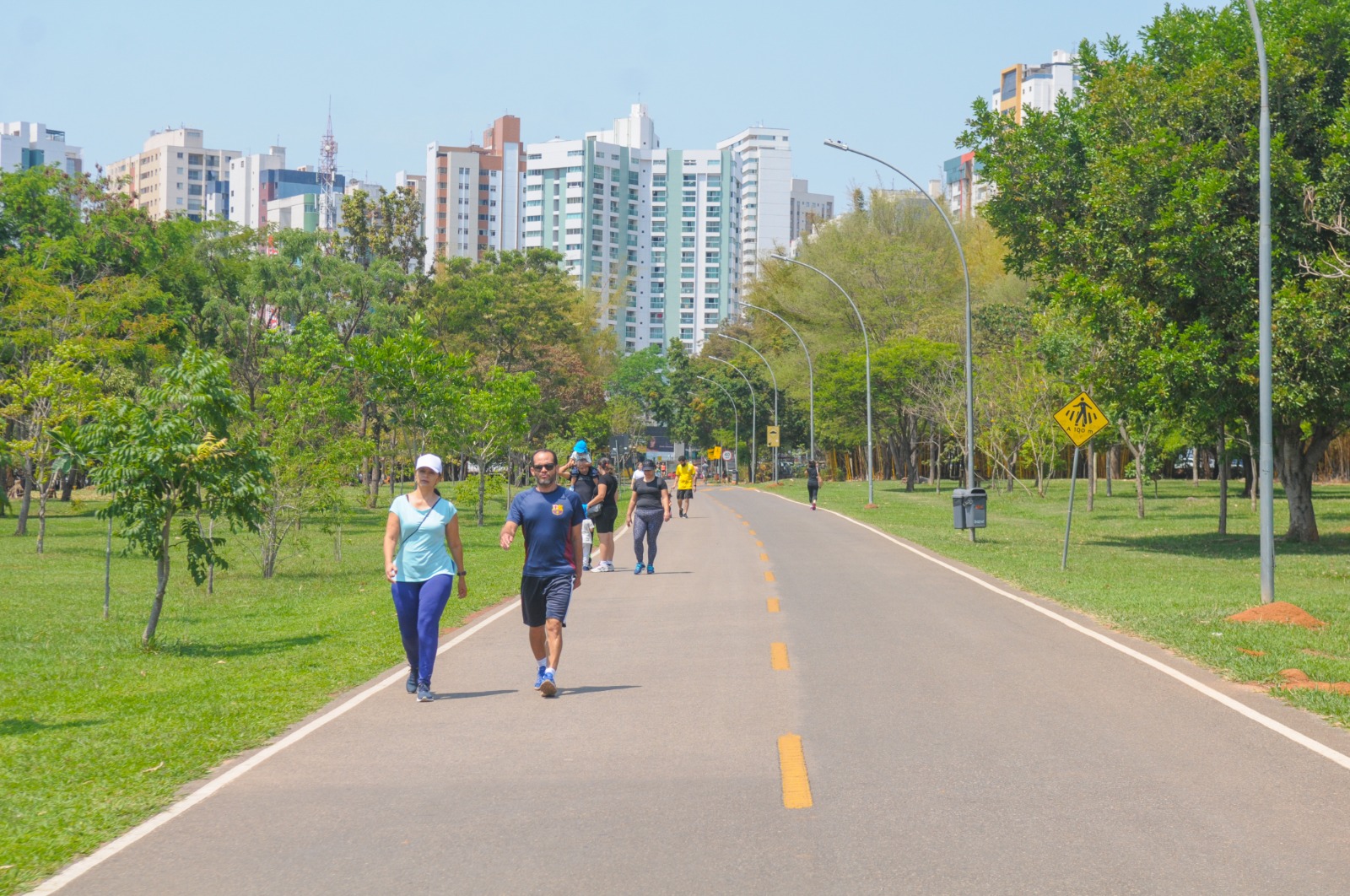 Confira o que abre e o que fecha no feriado de Páscoa