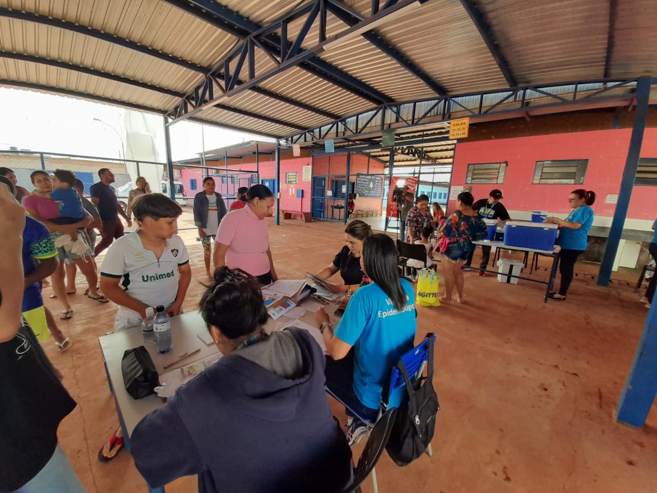 Dia D de vacinação supera as 14 mil doses aplicadas no DF