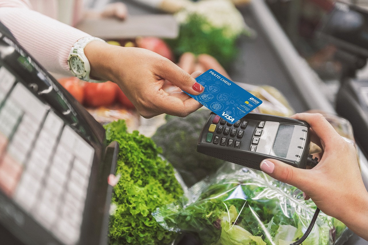 Tire dúvidas sobre os programas Prato Cheio e DF Social