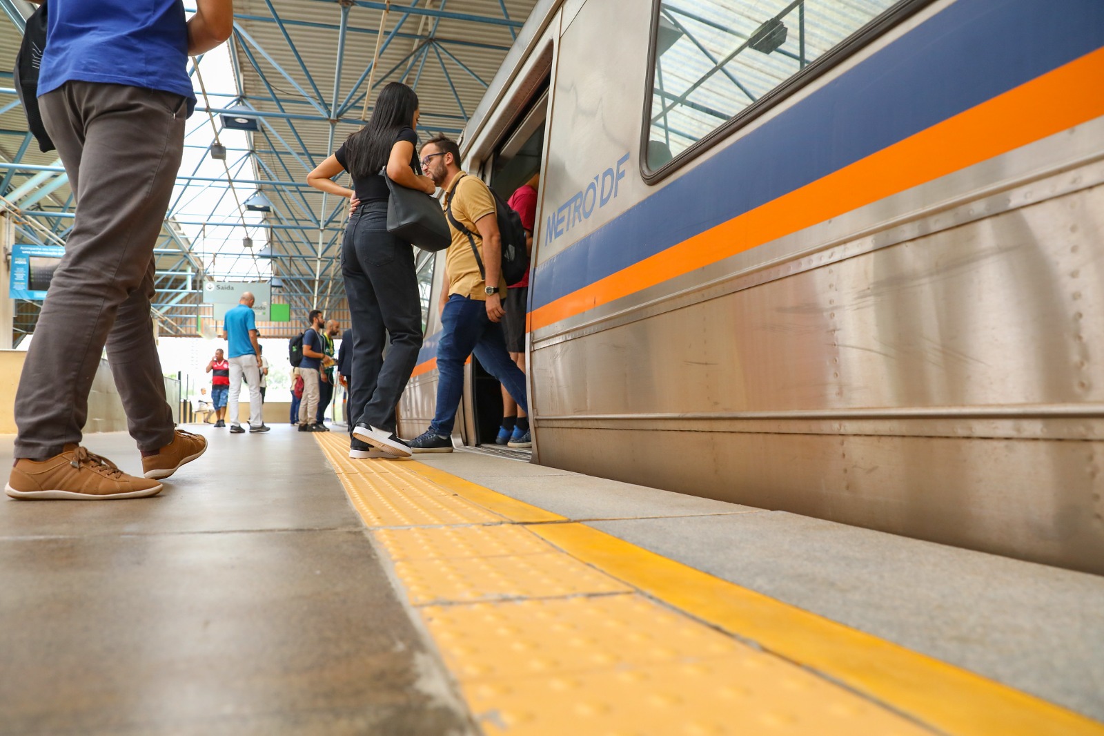 Metrô realiza simulação de incêndio em Águas Claras