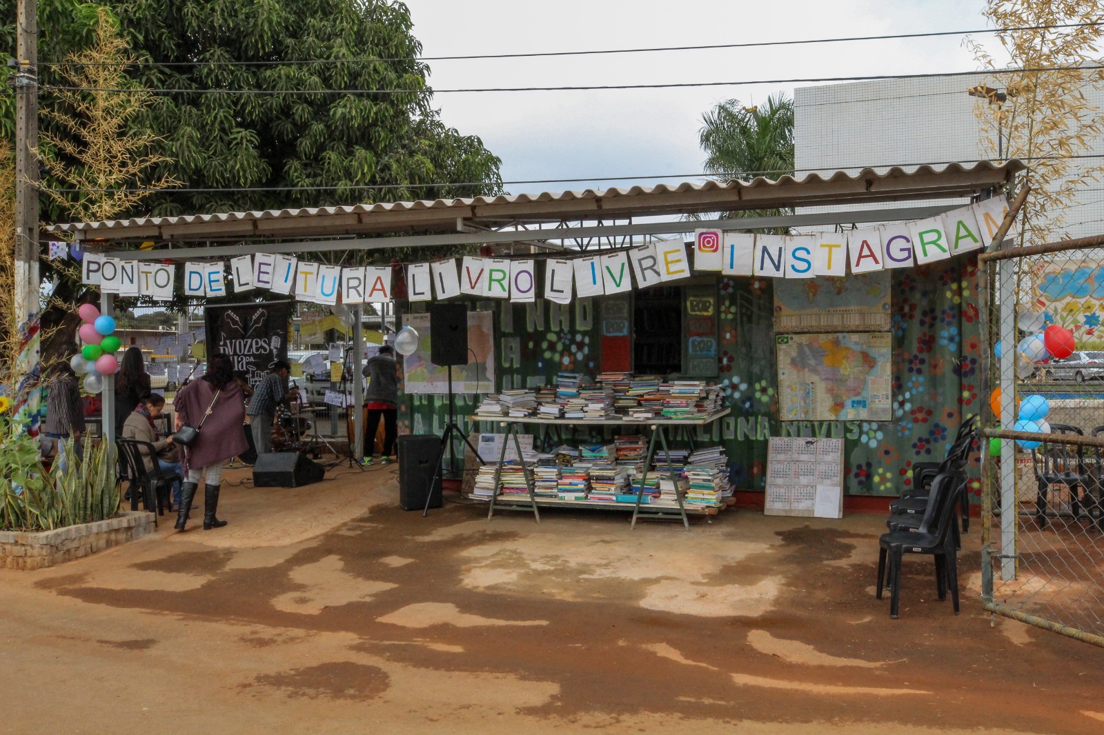 Centro Pop Brasília promove incentivo à leitura entre pessoas em situação de rua