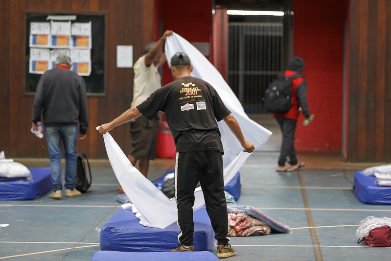 Ação contra o Frio: Primeira noite tem mais de 40 pessoas atendidas em abrigo