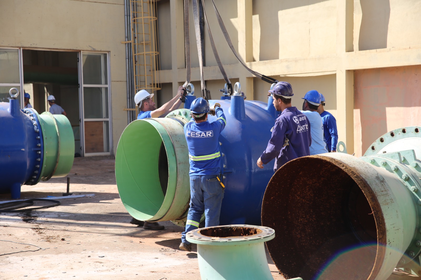 Reservatório de Taguatinga Sul recebe novas válvulas de controle de vazão de água