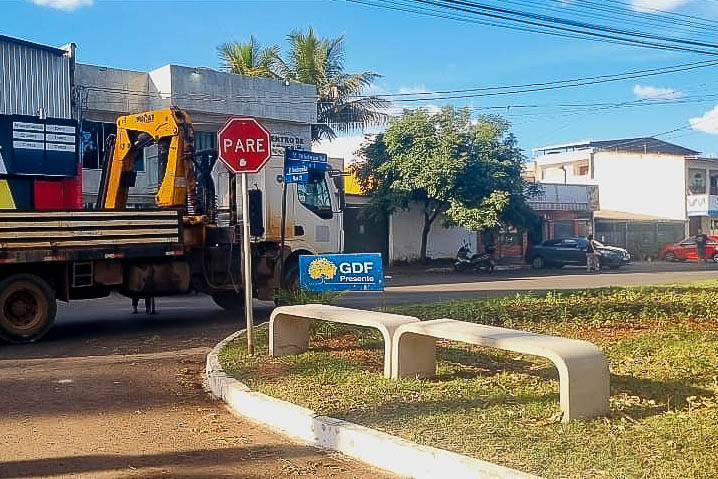 GDF Presente remove 110 toneladas de lixo e recupera áreas públicas da Vila Telebrasília