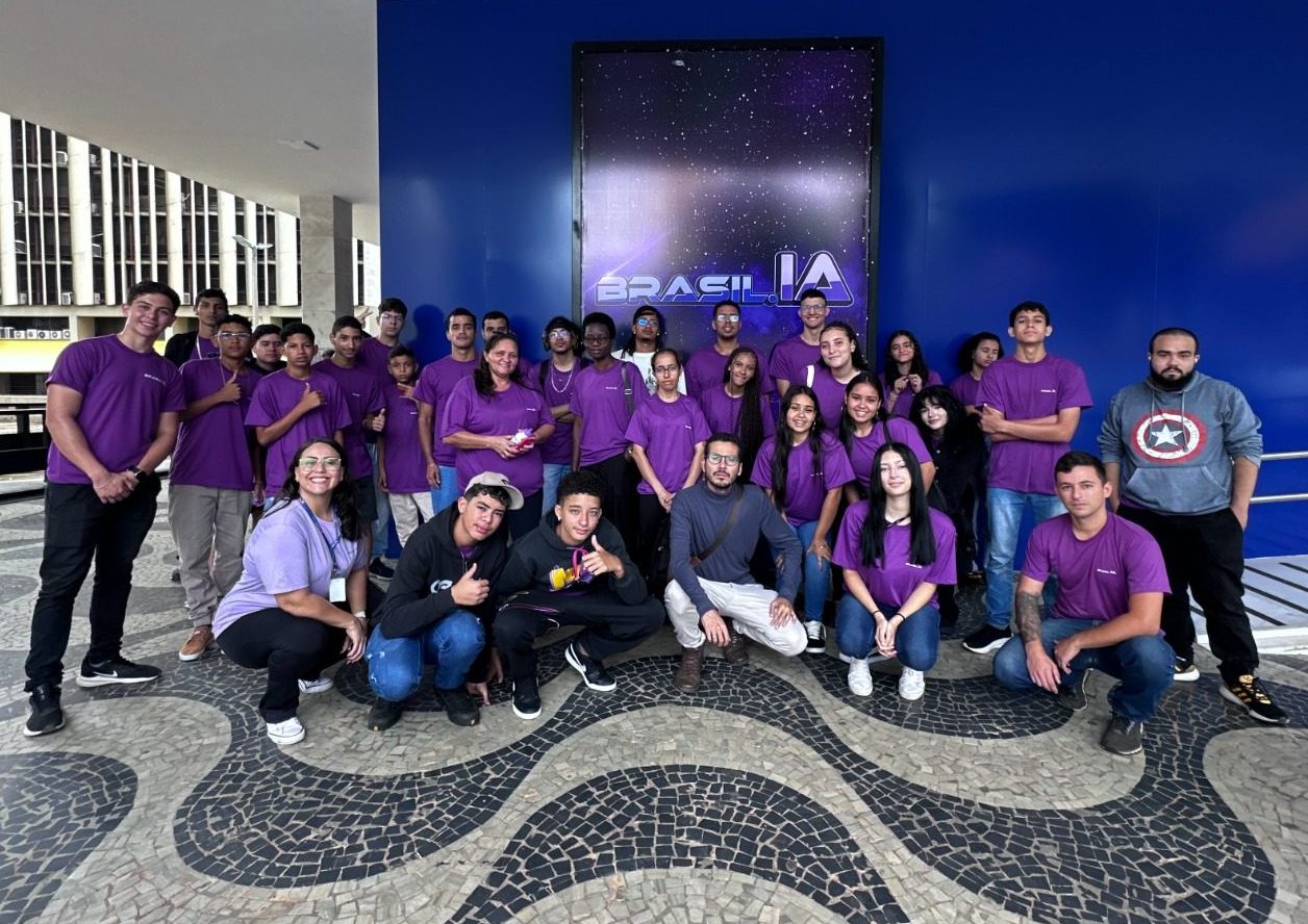 Dia Nacional da Inclusão Digital é celebrado no Setor Comercial Sul