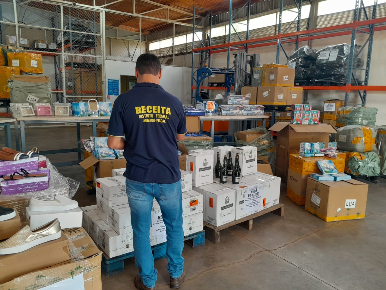 Em três dias, auditores identificam R$ 1,1 milhão em mercadorias com irregularidade fiscal