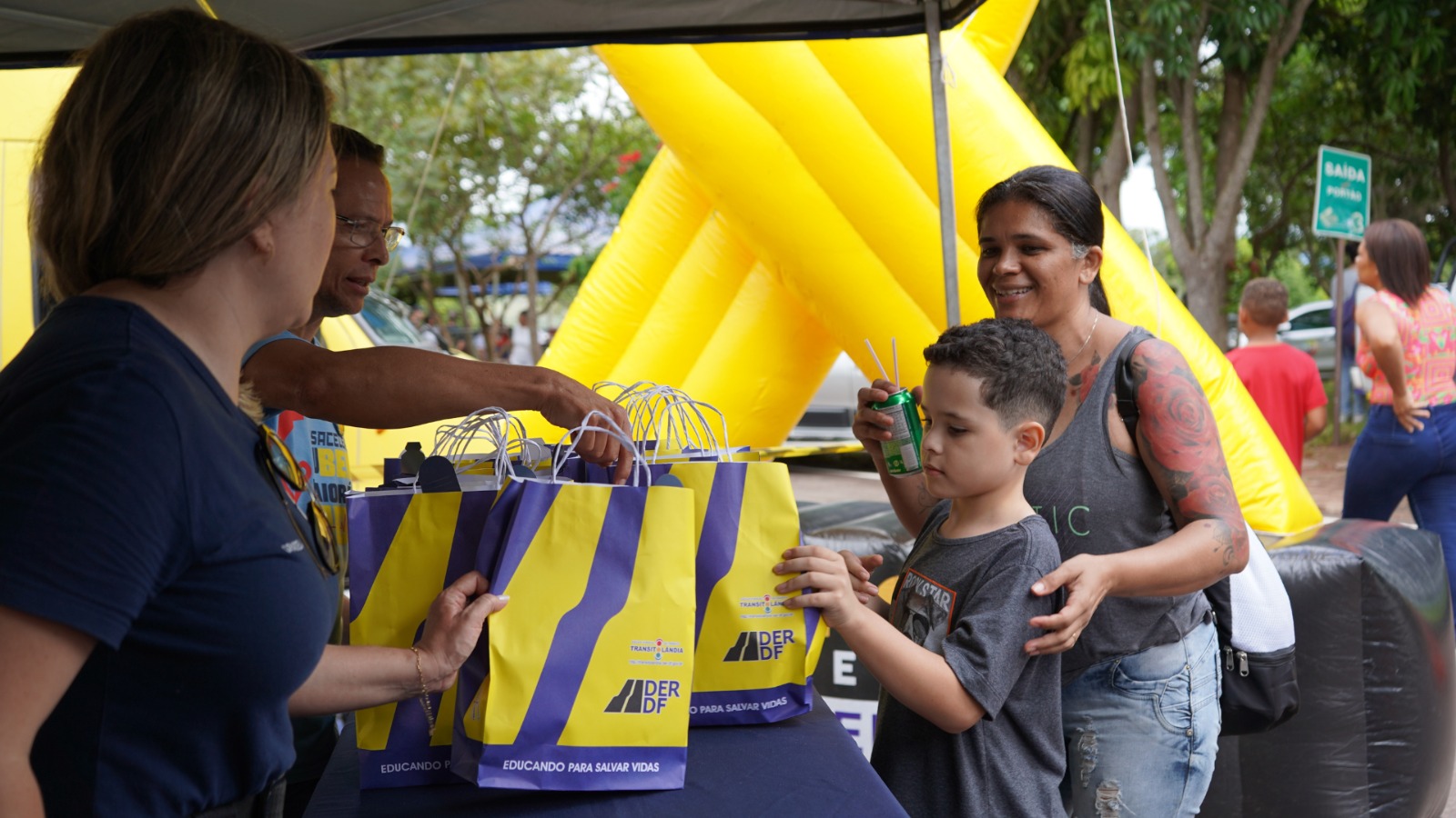 Maio Amarelo: Mais de 18 mil pessoas participam de ações do DER-DF em duas semanas