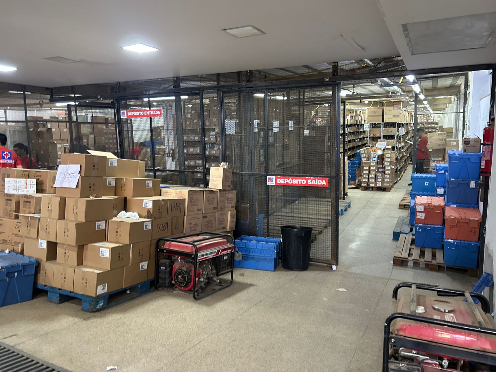 Mais de 7 mil perfumes falsificados são apreendidos no DF nesta quarta (4)