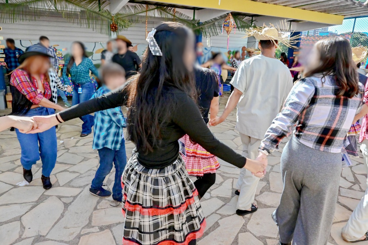 Festa junina transforma rotina de pacientes psiquiátricos do Hospital de Base