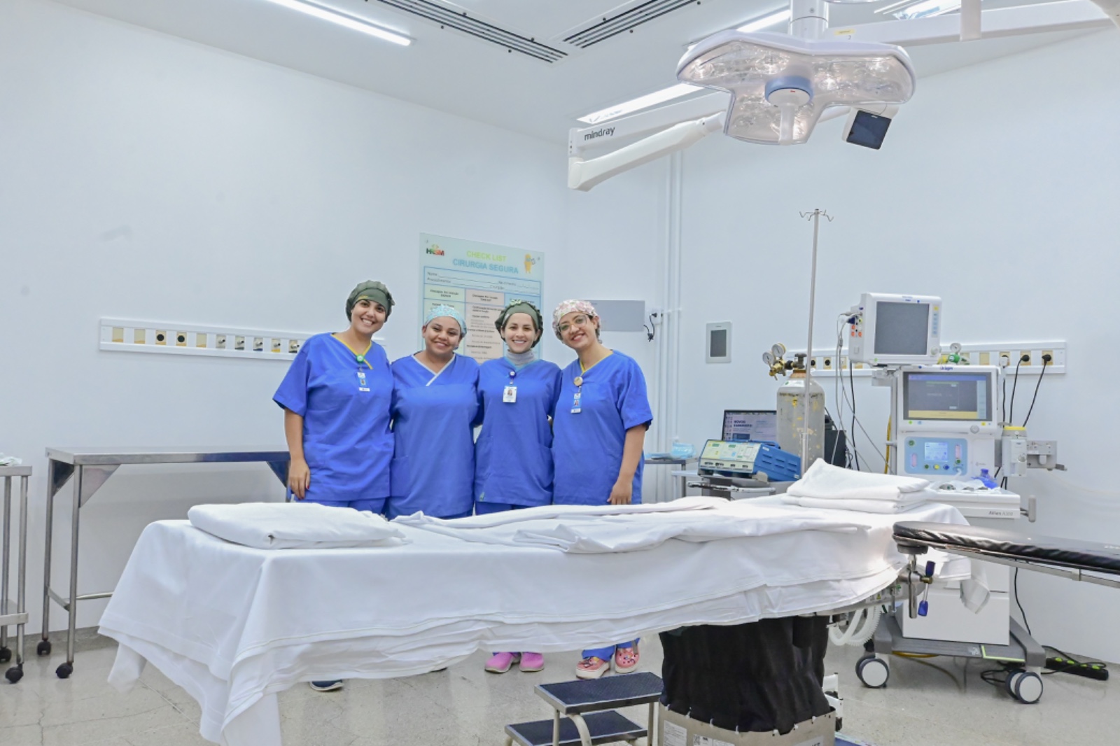 Processo seletivo abre inscrições para enfermeiro e carregador