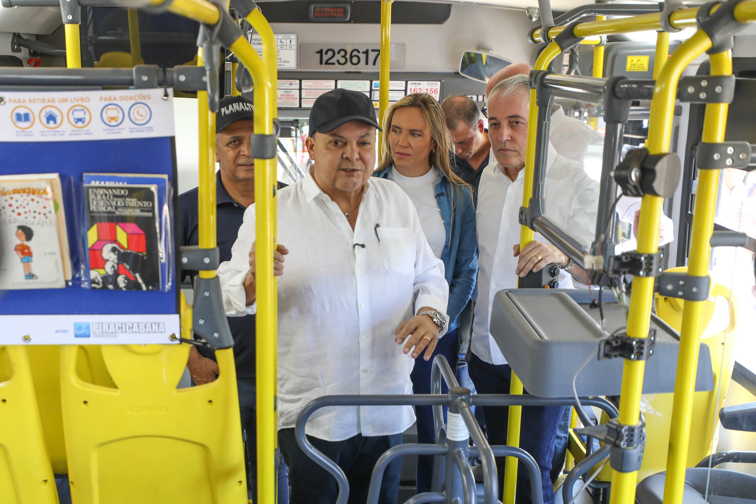 GDF entrega 40 novos ônibus da viação Piracicabana e amplia frota no Distrito Federal