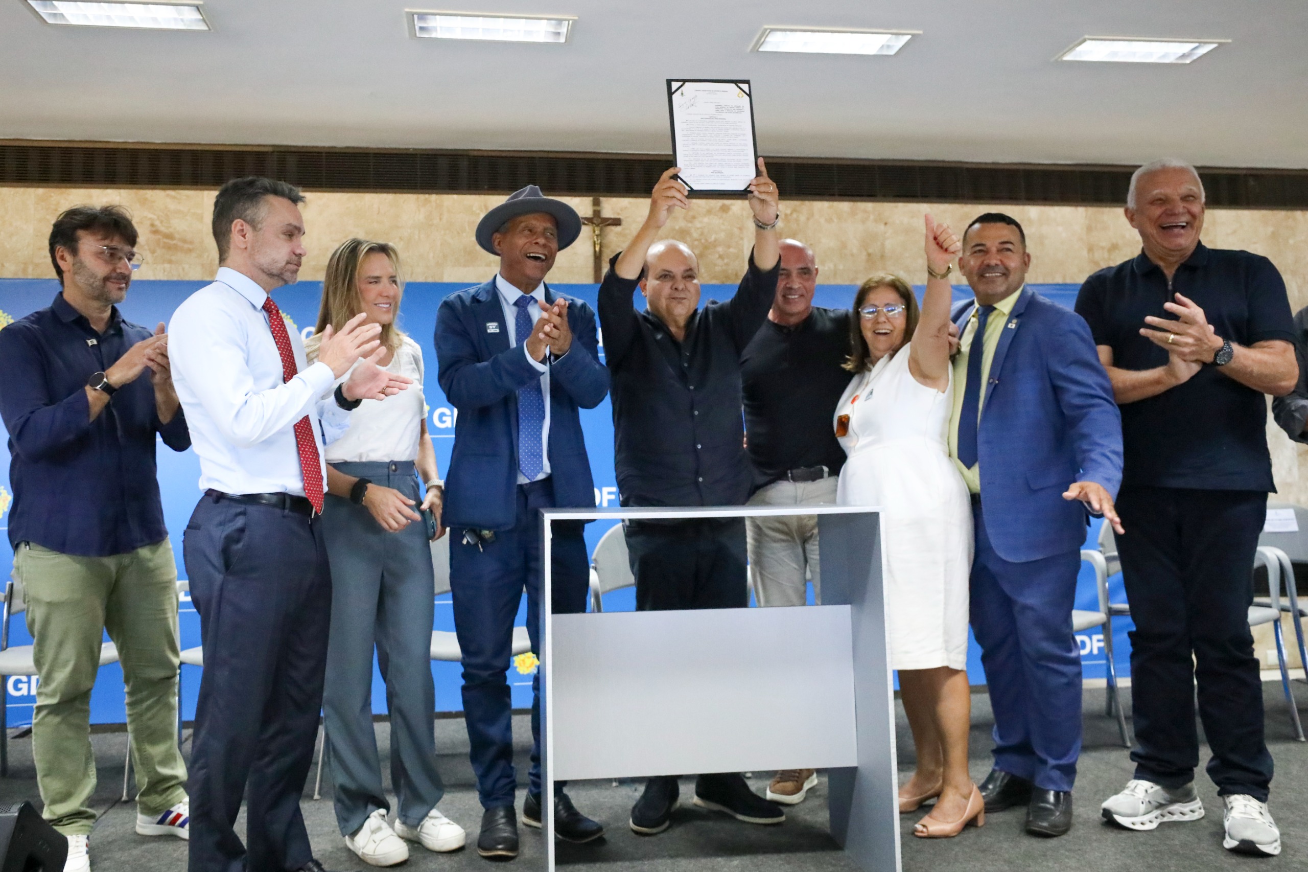 GDF atualiza regras e garante mais segurança para quiosqueiros e donos de trailers do DF