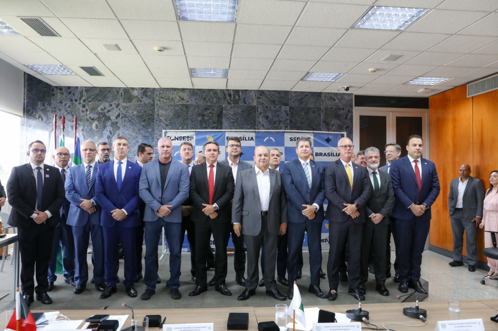 DF sedia reunião extraordinária de secretários de segurança do país