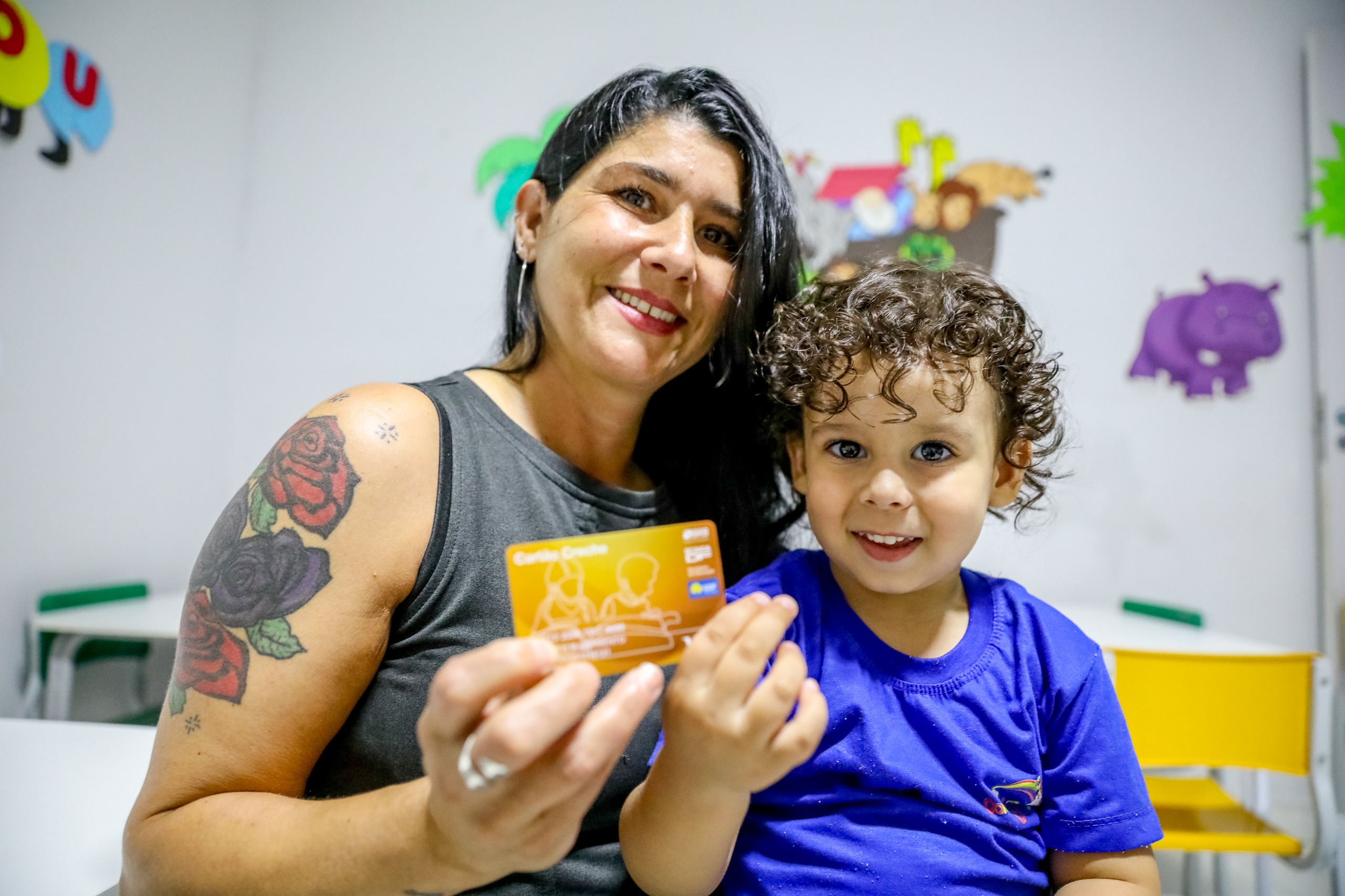 Saiba como ter acesso aos cartões Creche, Material Escolar e Uniforme da rede pública do DF