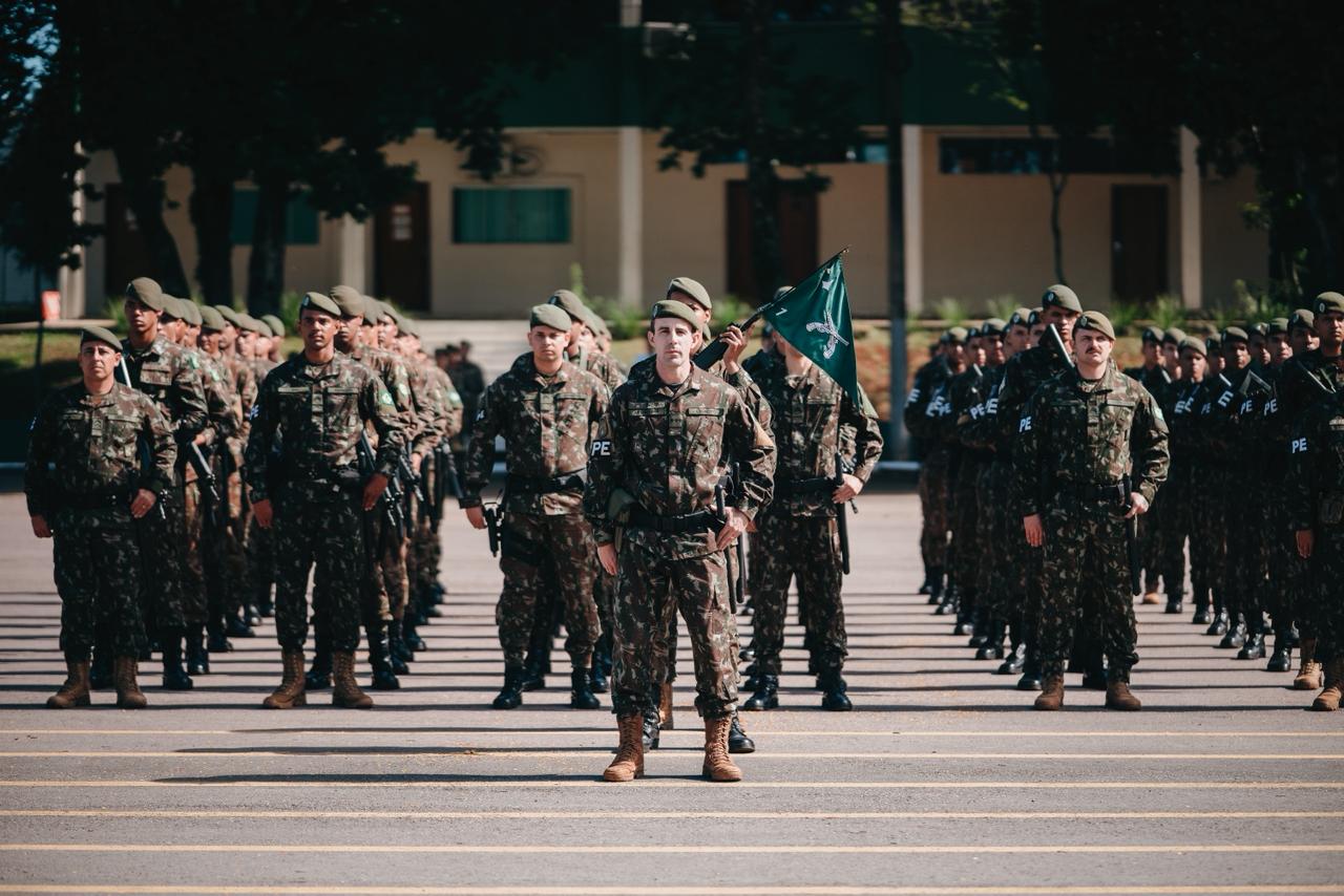 PMDF participa de solenidade de entrega da Medalha Sexagenários do Exército Brasileiro