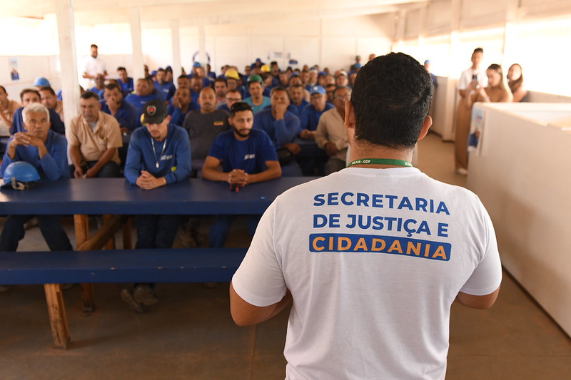 Projeto conscientiza trabalhadores da construção civil sobre prevenção à violência doméstica