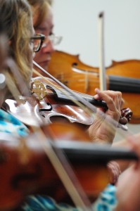 Cerca de 50 músicos compõem a orquestra que vai executar a ópera.