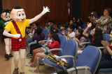 Os personagens da Turma da Mônica que ilustram os kits educativos do programa participaram do evento.