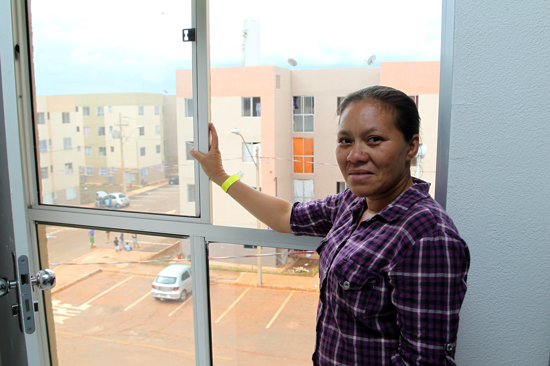 Ana Cristina Nascimento, de 36 anos, vive a concretização de um sonho. Inscrita na lista da Companhia de Desenvolvimento Habitacional do DF (Codhab) desde 2014, ela recebeu a chave de seu apartamento, no Paranoá Parque, em julho deste ano.