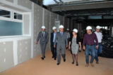 O governador Rodrigo Rollemberg em visita às obras da nova ala do Hospital da Criança.