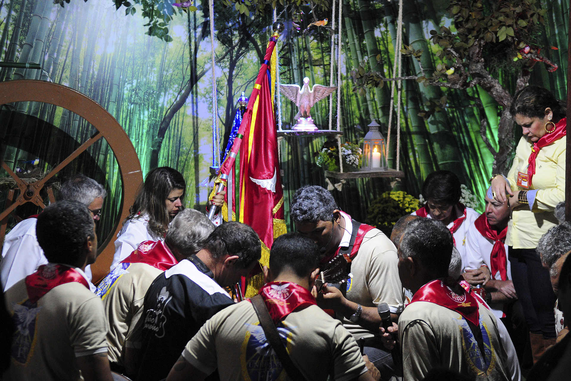 A Alvorada da Folia da Roça abriu neste sábado (27) a tradicional Festa do Divino Espírito Santo em Planaltina.