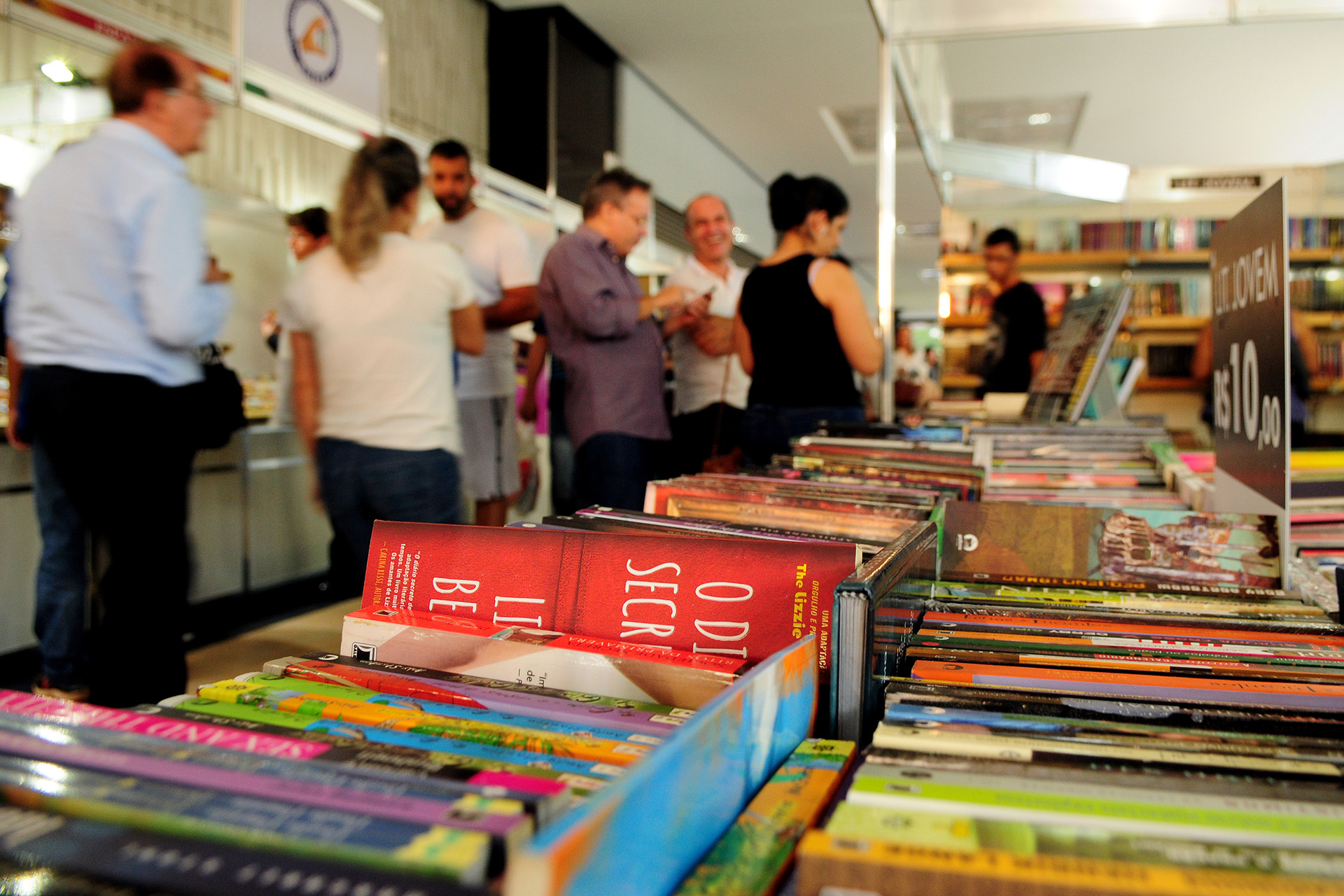 Abertura da Feira de Livro, em Brasília