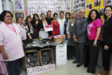 Mechas de cabelo arrecadadas na campanha Corte e Compartilhe foram entregues nesta quarta-feira (21) para a Rede Feminina de Combate ao Câncer.